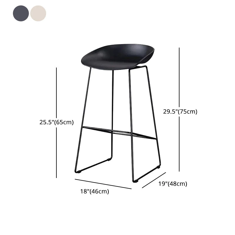 Sgabello da bar semplice nordico per interni Sgabello alto acciaio con schienale basso e seduta plastica Clearhalo