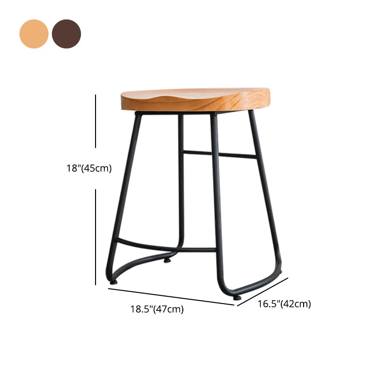 Sgabello da bar stile moderno senza schienale Sgabello da bar con sedile sella e gambe metallo Clearhalo