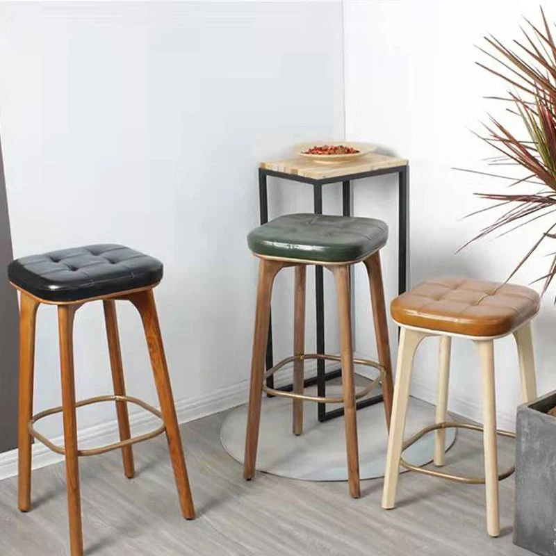 Sgabello da bar stile moderno Sgabello da bar da bancone pelle PU con gambe legno Clearhalo