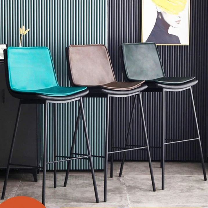 Sgabello da bar stile moderno Sgabello da bar da bancone pelle PU con gambe metallo Clearhalo