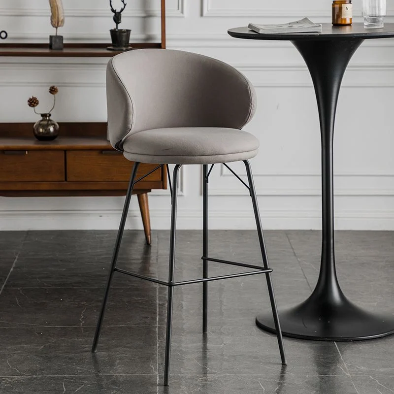 Sgabello bar stile moderno Sgabello bar da bancone metallo per cucina Clearhalo