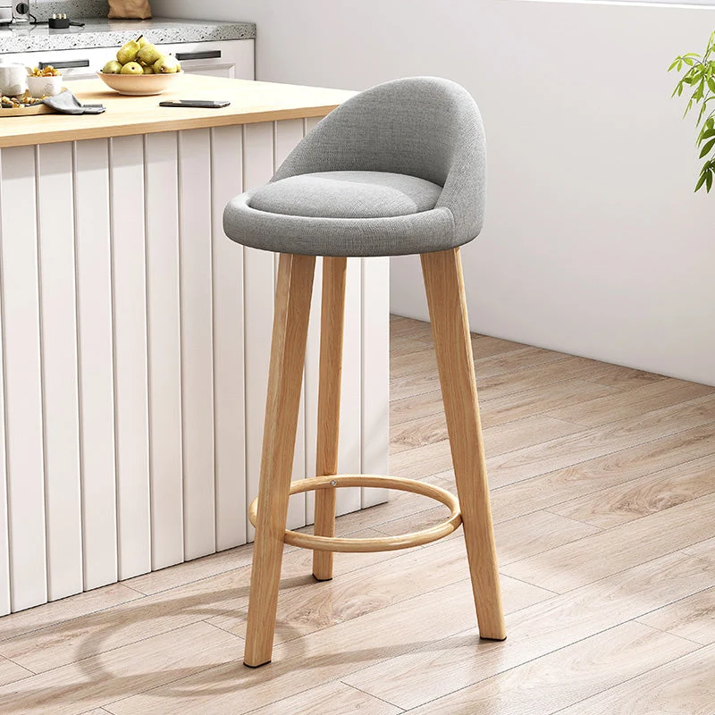 Sgabello da bar stile scandinavo con gambe acciaio e seduta rotonda. Sgabello da bancone singolo per bar da cucina Clearhalo