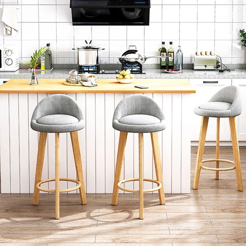 Sgabello da bar stile scandinavo con gambe acciaio e seduta rotonda. Sgabello da bancone singolo per bar da cucina Clearhalo