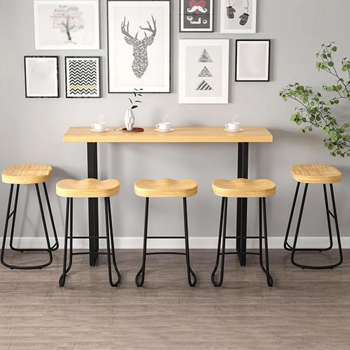 Sgabello da ristorante moderno con poggiapiedi legno massello naturale Clearhalo