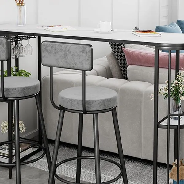 Tavolo da bar forma libera con piano pietra bianca e struttura metallo per la casa Clearhalo