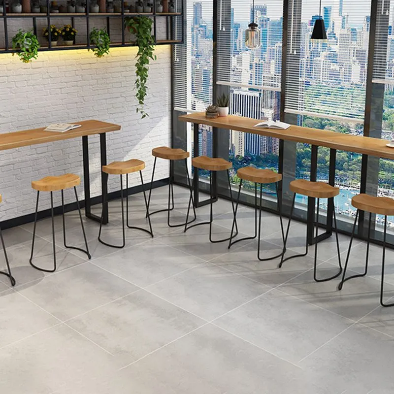 Tavolo da bar legno massello Tavolo da pranzo da bar industriale con base slitta nero Clearhalo