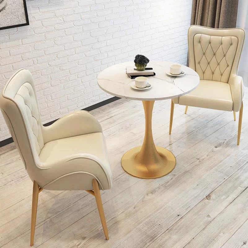 Tavolo bianco Tavolo da pranzo rotondo tradizionale di lusso con base tulipano Clearhalo
