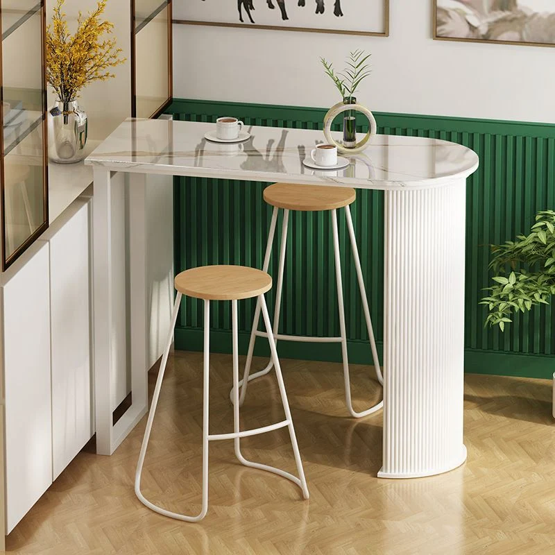 Tavolo da bistrot di forma irregolare con piano pietra sinterizzata Tavolo da pub moderno con doppio piedistallo Clearhalo