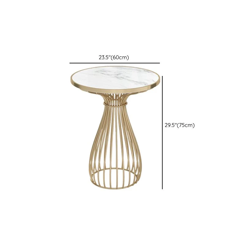 Tavolo da cucina con piano marmo bianco glamour con gambe metallo dorato Clearhalo