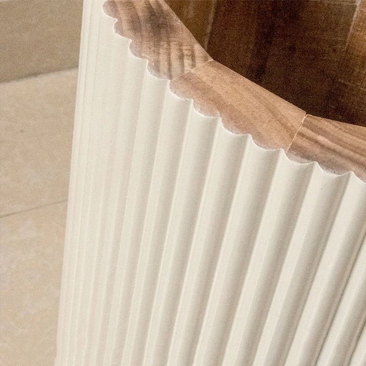 Tavolo forma libera Tavolo da pranzo moderno con piano pietra con 3 gambe per la casa Clearhalo