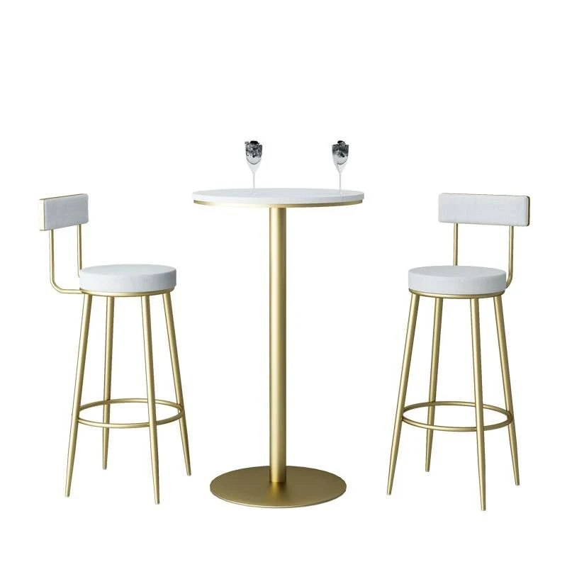 Tavolo Glam marmo bianco con piano rotondo su cavalletto dorato - 42" H Clearhalo