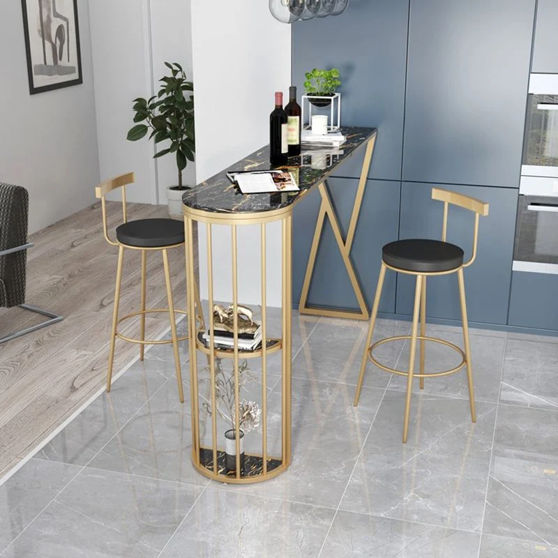 Tavolo da pranzo da bar pietra Tavolo da bar tradizionale di lusso con base slitta dorata Clearhalo