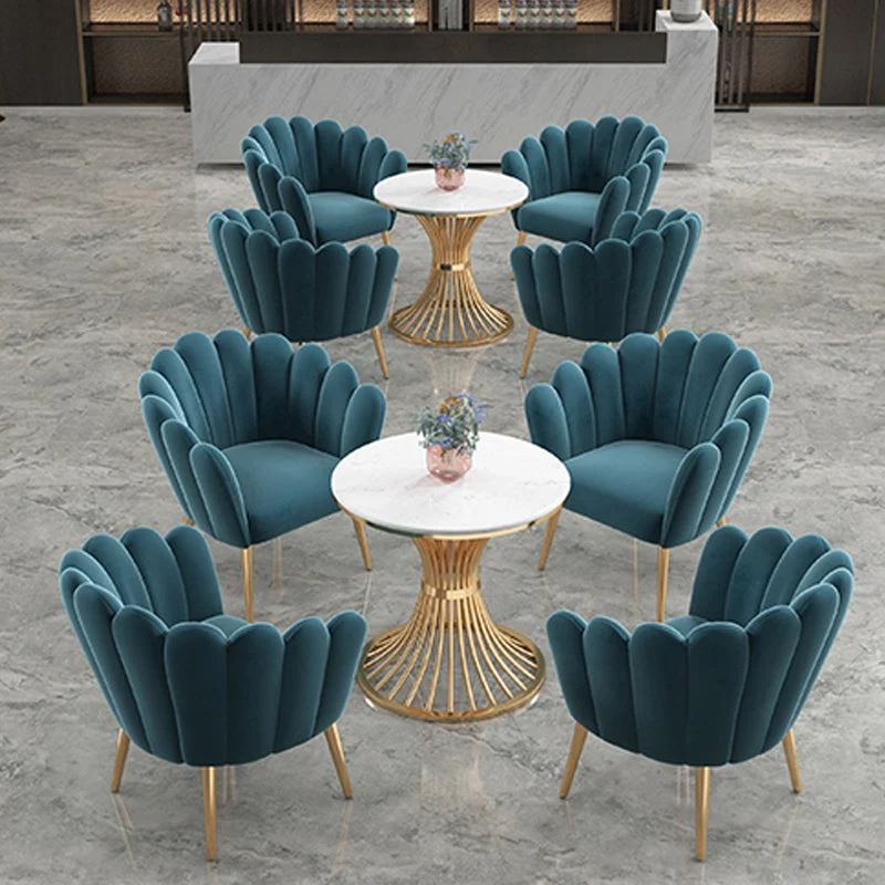 Tavolo da pranzo casual con piedistallo per tavolo da pranzo pietra glam Clearhalo