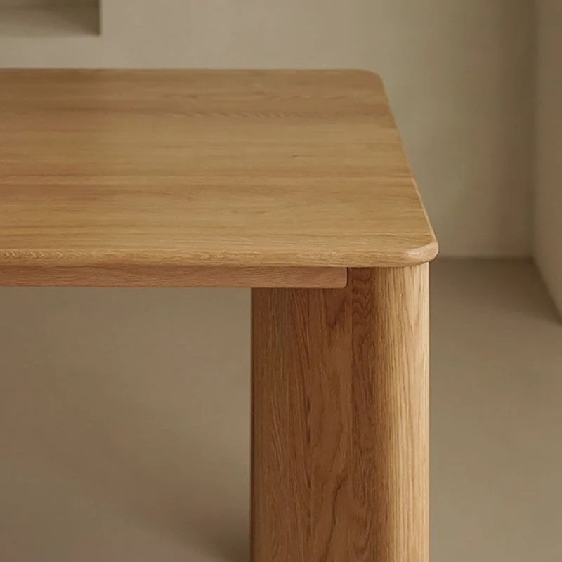 Tavolo da pranzo con base treppiede Collezione moderna per sala da pranzo con piano legno naturale Clearhalo