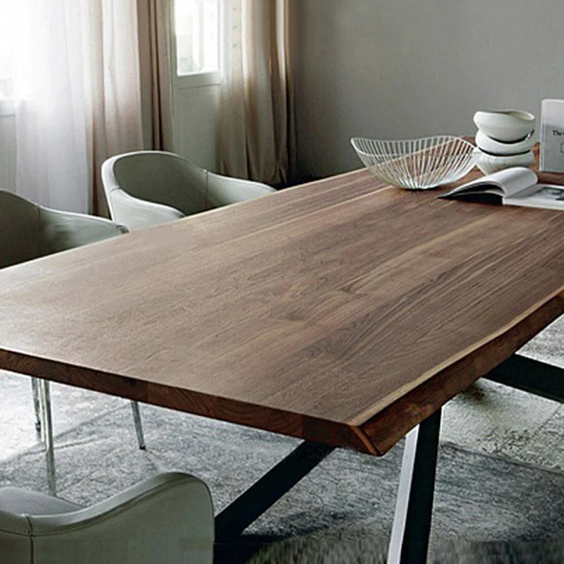 Tavolo da pranzo marrone legno massello Tavolo da pranzo industriale con struttura nera Clearhalo