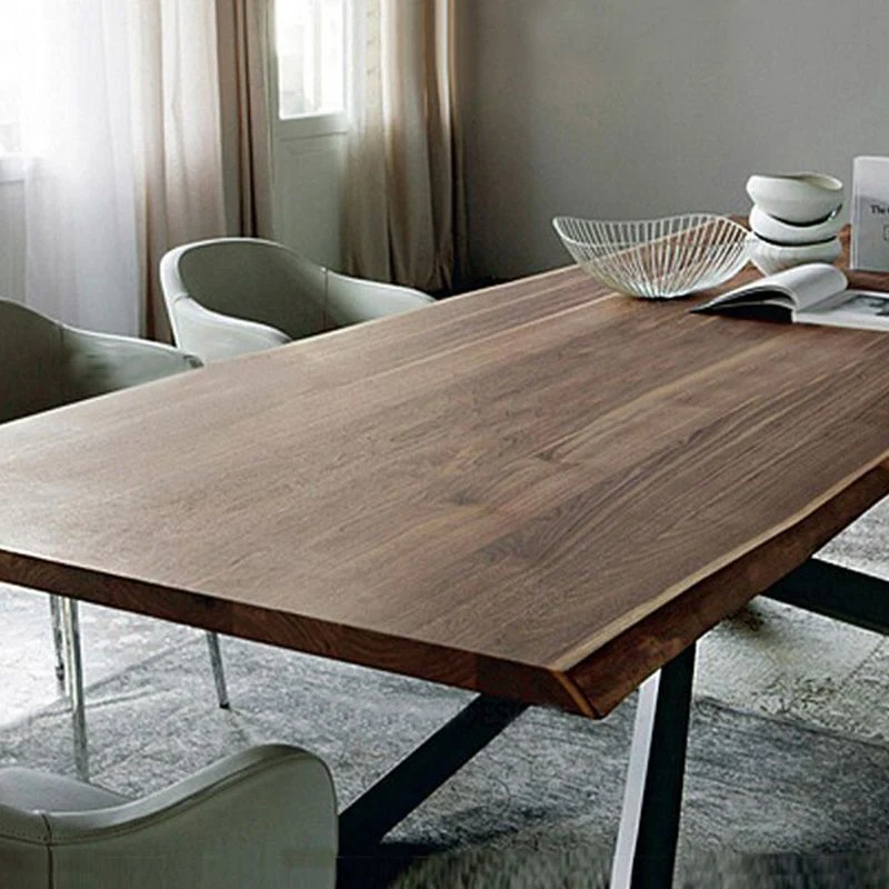 Tavolo da pranzo marrone legno massello Tavolo da pranzo industriale con struttura nera Clearhalo