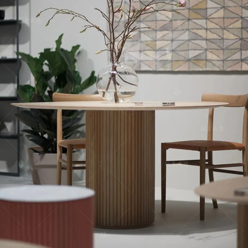 Tavolo da pranzo moderno con base tonda su piedistallo Tavolo moderno legno per sala da pranzo Clearhalo