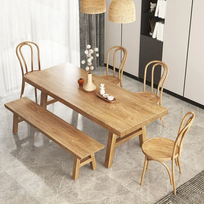Tavolo da pranzo moderno con finitura naturale Tavolo da pranzo con piano legno massello Clearhalo
