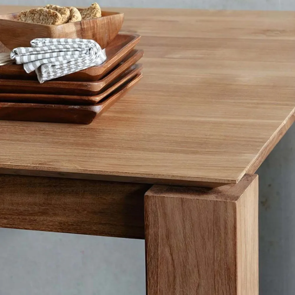 Tavolo da pranzo moderno con piedistallo 4 gambe Tavolo legno di pino per sala da pranzo Clearhalo