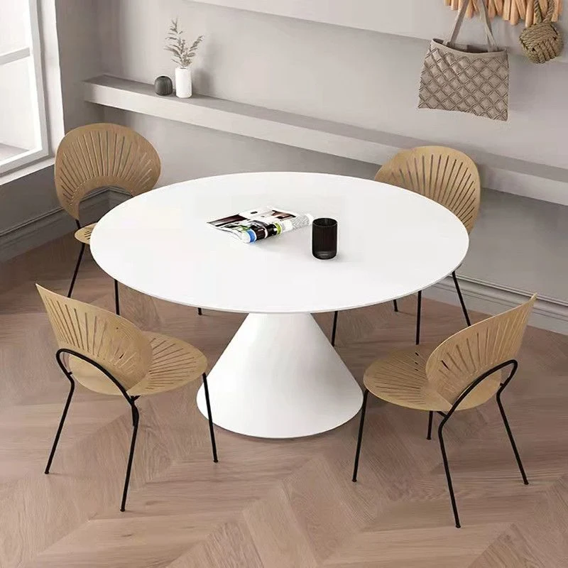 Tavolo da pranzo moderno con piedistallo pietra con finitura opaca Tavolo rotondo per cucina Clearhalo