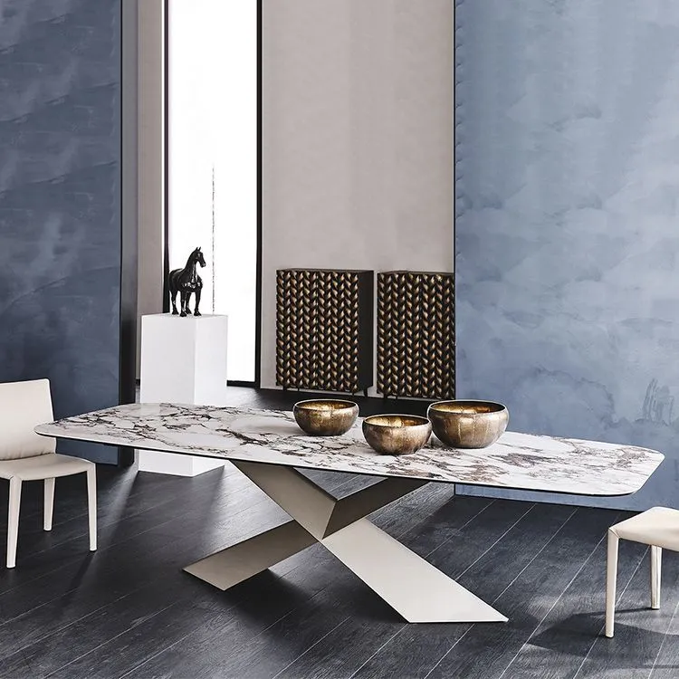 Tavolo da pranzo moderno rettangolare con base metallo con piano pietra grigia per cucina Clearhalo