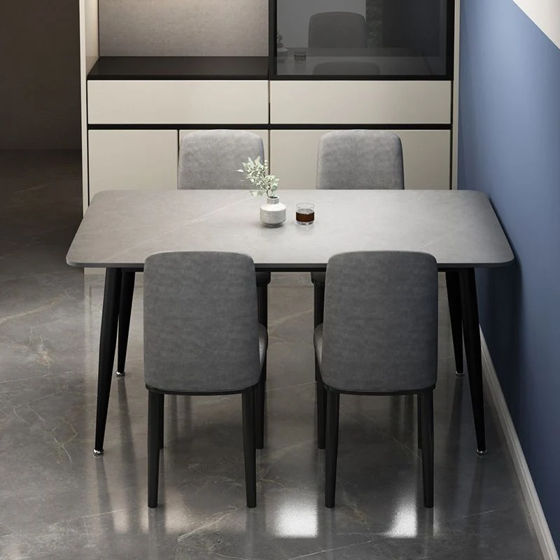 Tavolo da pranzo moderno rettangolare pietra rotondo con base metallo Clearhalo