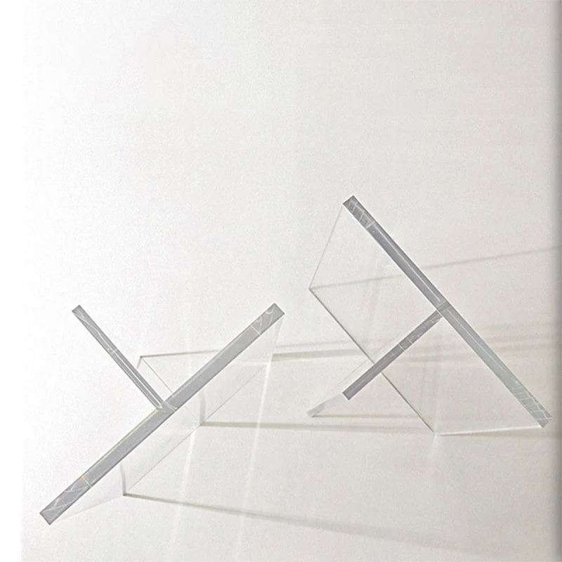 Tavolo da pranzo moderno rettangolare Tavolo legno con gambe plastica per la casa Clearhalo