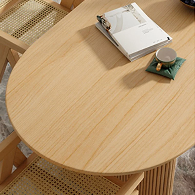 Tavolo da pranzo moderno Tavolo ovale legno con gambe legno per uso domestico Clearhalo
