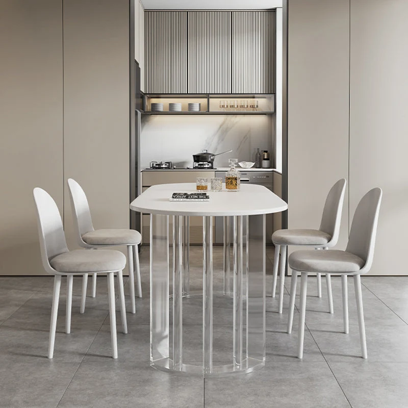 Tavolo da pranzo ovale con piano bianco Tavolo da pranzo pietra con base acrilico Clearhalo