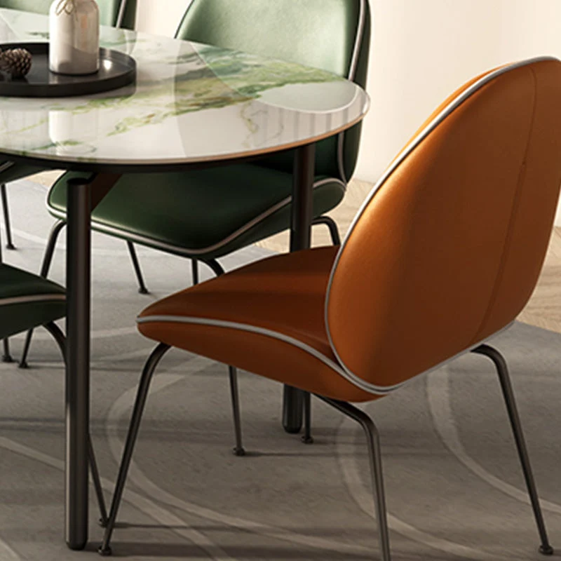 Tavolo da pranzo ovale pietra Tavolo da pranzo moderno con gambe metallo per sala da pranzo Clearhalo