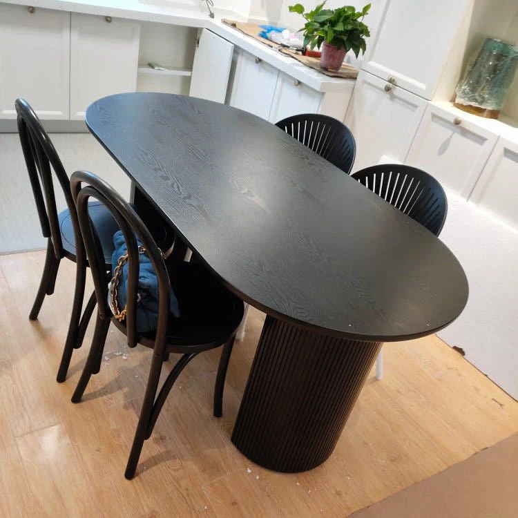 Tavolo da pranzo ovale Tavolo da pranzo moderno con base slitta nero Clearhalo