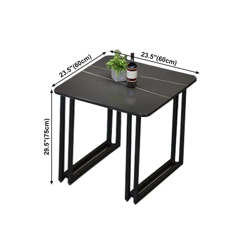 Tavolo da pranzo pietra sinterizzata Tavolo da pranzo nero stile industriale con base metallo Clearhalo