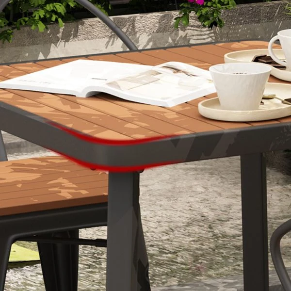 Tavolo da pranzo quadrato Tavolo da pranzo industriale legno di recupero con 4 gambe Clearhalo