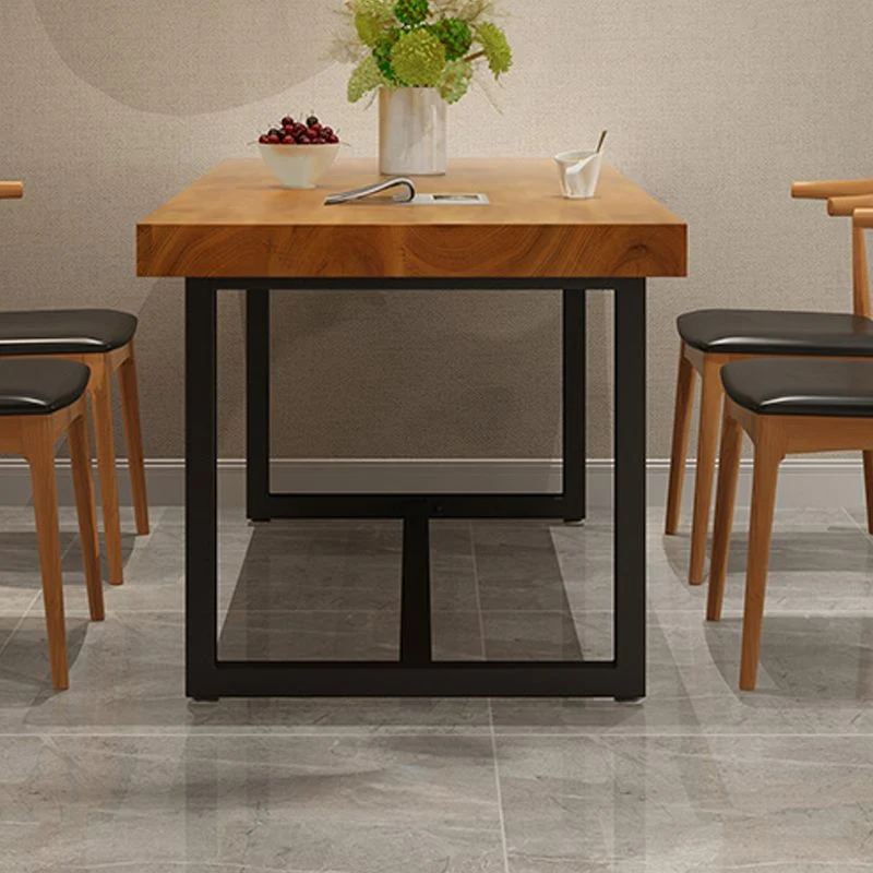 Tavolo da pranzo rettangolare con base nera Tavolo moderno legno di pino per sala da pranzo Clearhalo
