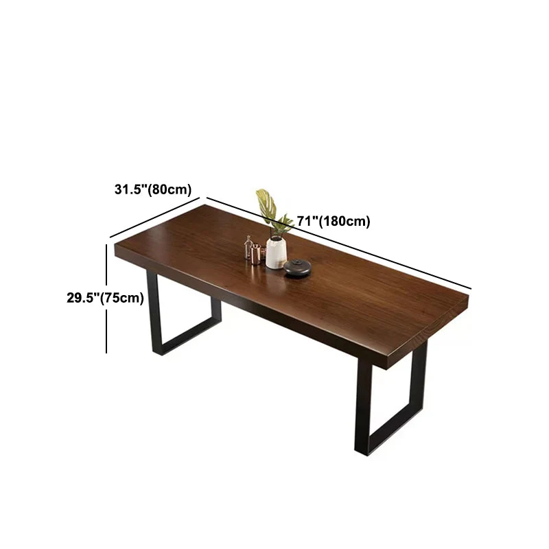 Tavolo da pranzo rettangolare con base slitta ferro nero con piano legno massello marrone Clearhalo