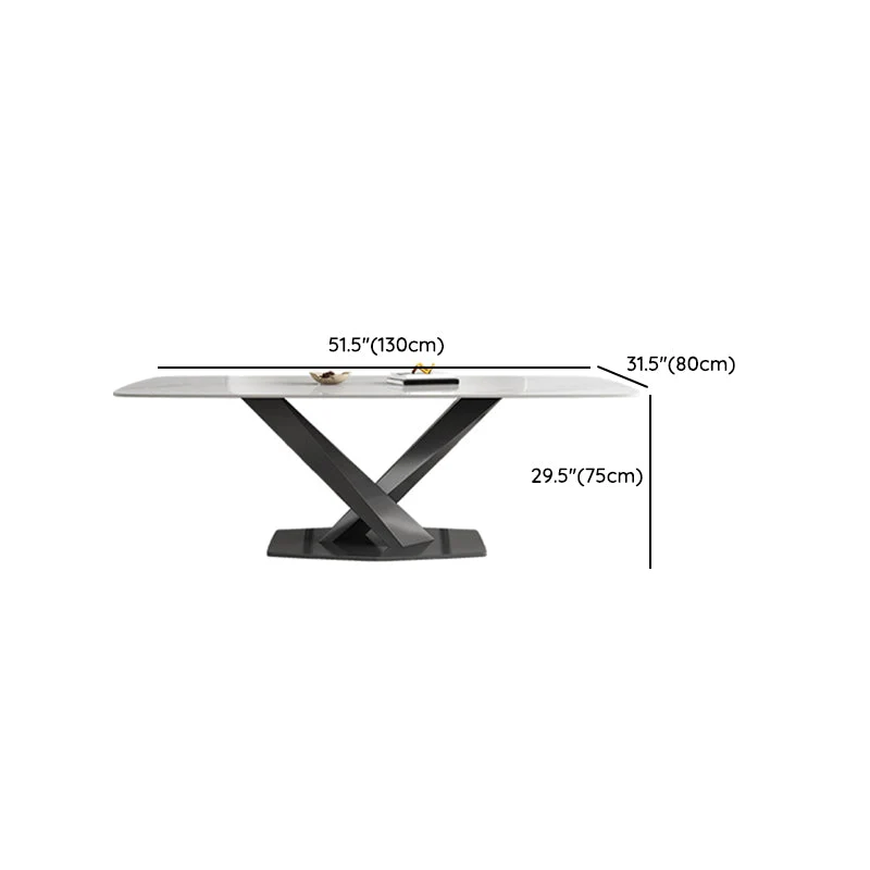 Tavolo da pranzo rettangolare con piano pietra bianca con base metallo Clearhalo