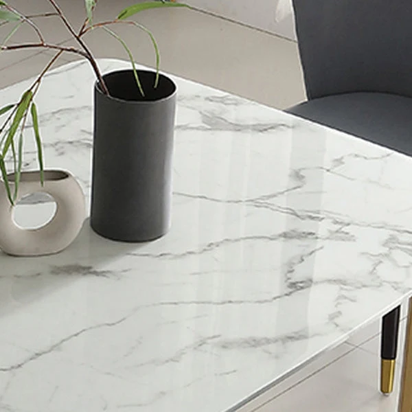 Tavolo da pranzo rettangolare con piano pietra per la cena cucina domestica Clearhalo