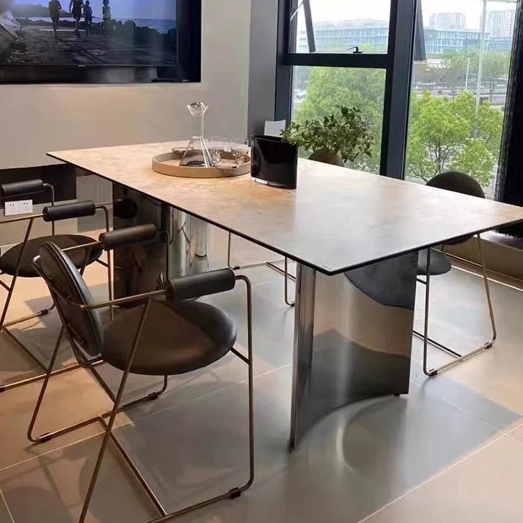 Tavolo da pranzo rettangolare industriale Tavolo pietra sinterizzata con gambe metallo per la casa Clearhalo