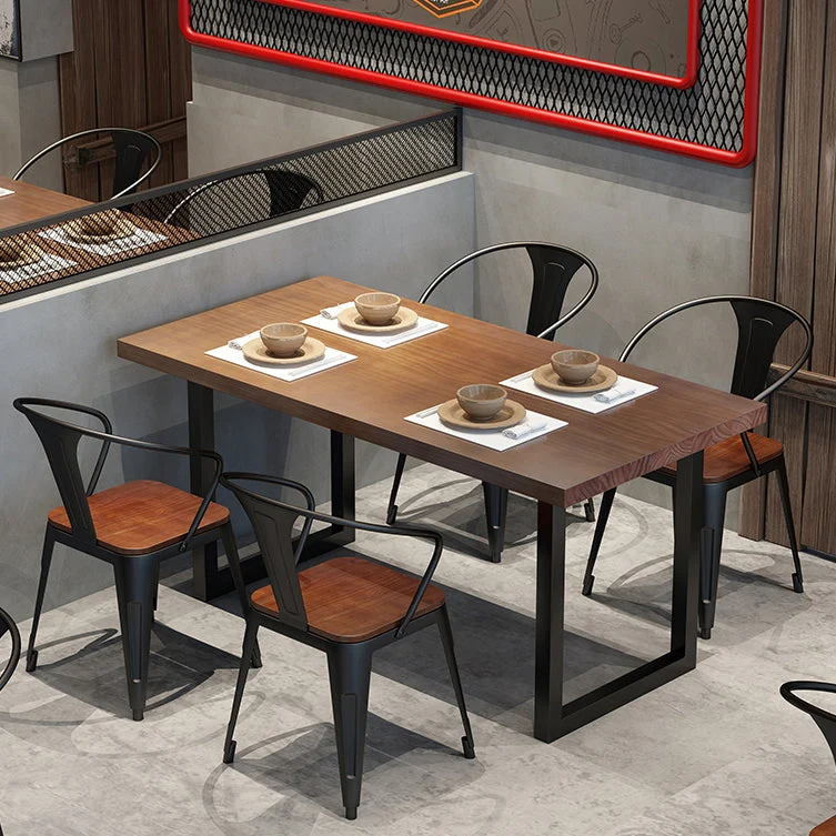 Tavolo da pranzo rettangolare legno massello marrone Tavolo da pranzo industriale rettangolare con struttura nera Clearhalo