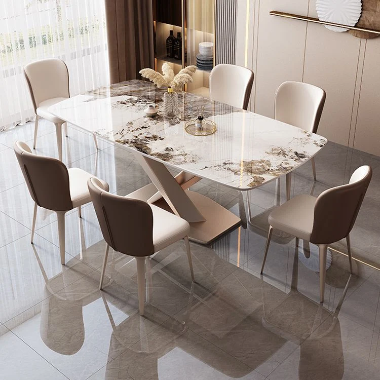 Tavolo da pranzo rettangolare di lusso con piano pietra bianca e piedistallo metallo Clearhalo