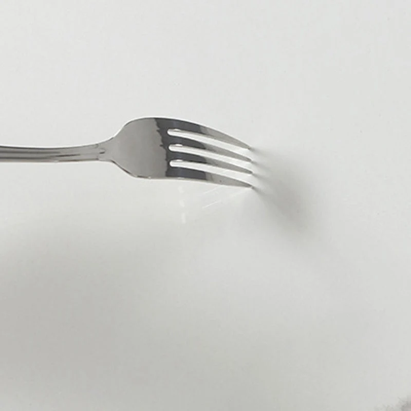 Tavolo da pranzo rettangolare stile moderno Tavolo pietra sinterizzata con gambe metallo per la casa Clearhalo