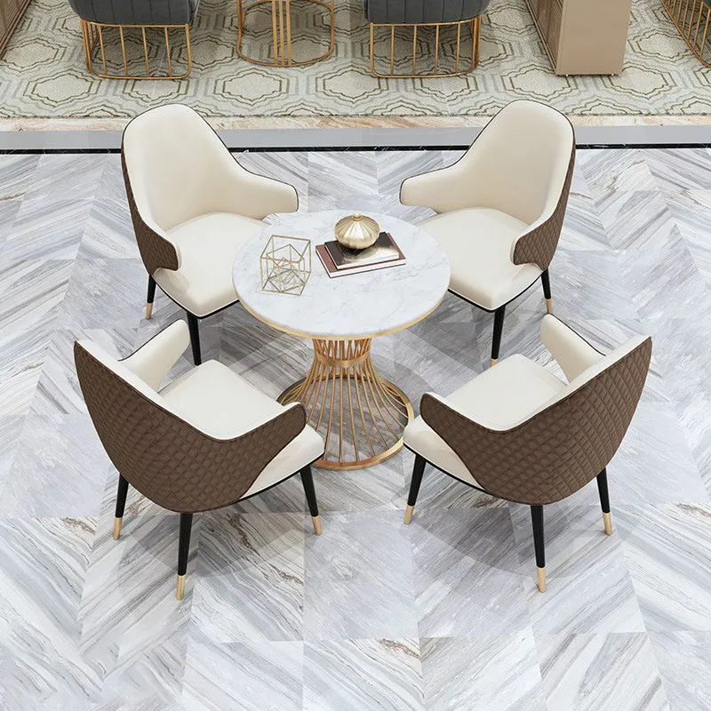 Tavolo da pranzo rotondo con base dorata Tavolo Glam finto marmo per la casa Clearhalo