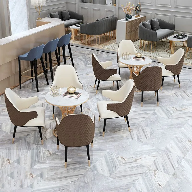 Tavolo da pranzo rotondo con base dorata Tavolo Glam finto marmo per la casa Clearhalo