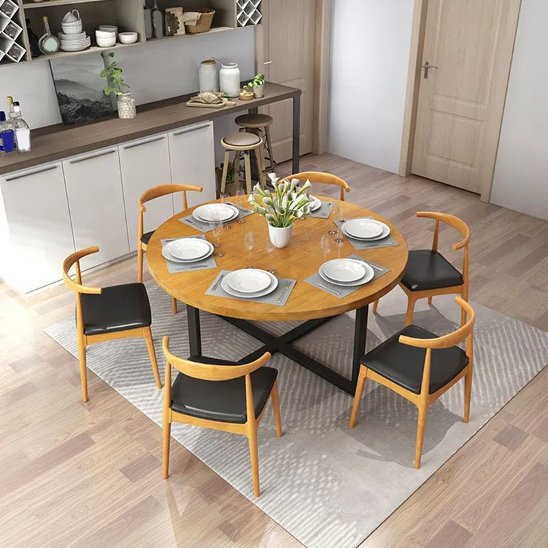 Tavolo da pranzo rotondo moderno per la casa Tavolo legno massello marrone con base metallo Clearhalo