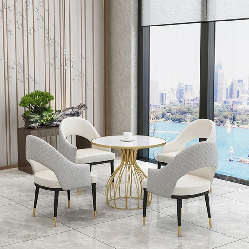 Tavolo da pranzo rotondo per la casa semplice stile glam metallo e pietra Clearhalo