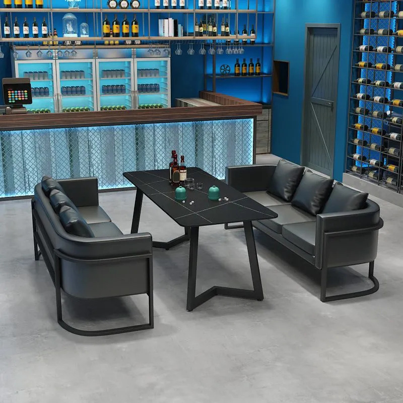 Tavolo da pranzo stile industriale Tavolo pietra sinterizzata nera con base metallo Clearhalo