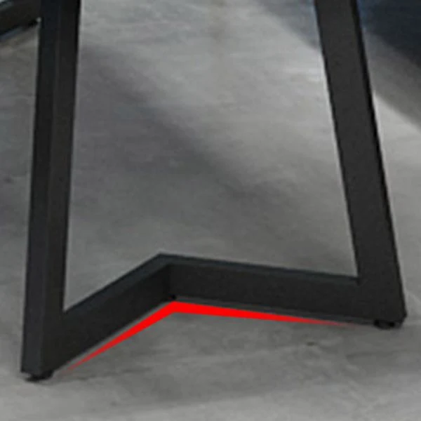 Tavolo da pranzo stile industriale Tavolo pietra sinterizzata nera con base metallo Clearhalo
