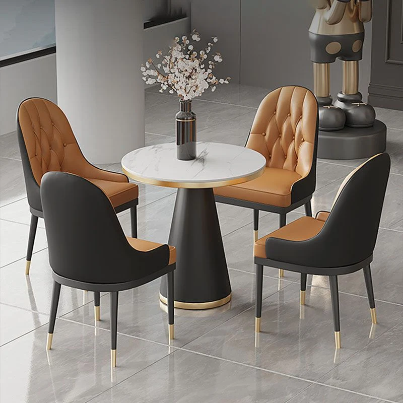 Tavolo da pranzo stile moderno Tavolo pietra sinterizzata con piano bianco per sala da pranzo Clearhalo