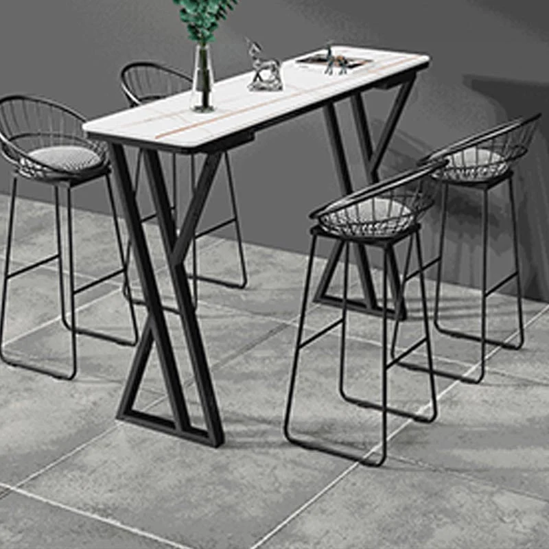 Tavolo da pub rettangolare con piano pietra sinterizzata Tavolo da bistrot industriale con doppio piedistallo Clearhalo