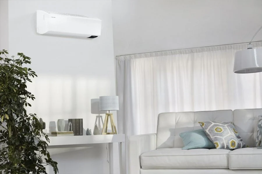 Unità Interna Parete Samsung Inverter serie CEBU 24000 Btu AR24TXFYAWKNEU R-32 Wi-Fi Integrato